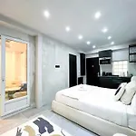Appartamento Urbanflat 11 - Grand Pereire Wagram - Champs-elysees