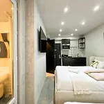 Urbanflat 11 - Grand Pereire Wagram - Champs-elysees Appartamento *