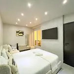 Appartamento Urbanflat 11 - Grand Pereire Wagram - Champs-elysees