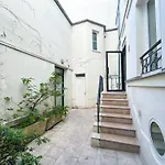 Urbanflat 11 - Grand Pereire Wagram - Champs-elysees Appartement Parijs