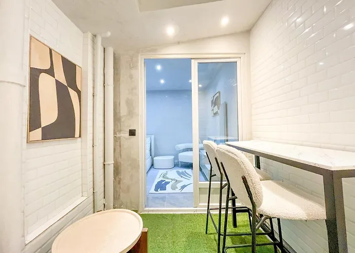 Urbanflat 11 - Grand Pereire Wagram - Champs-elysees * Parijs