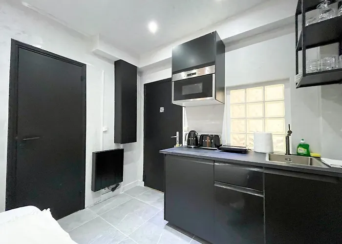 Appartement Urbanflat 11 - Grand Pereire Wagram - Champs-elysees Parijs